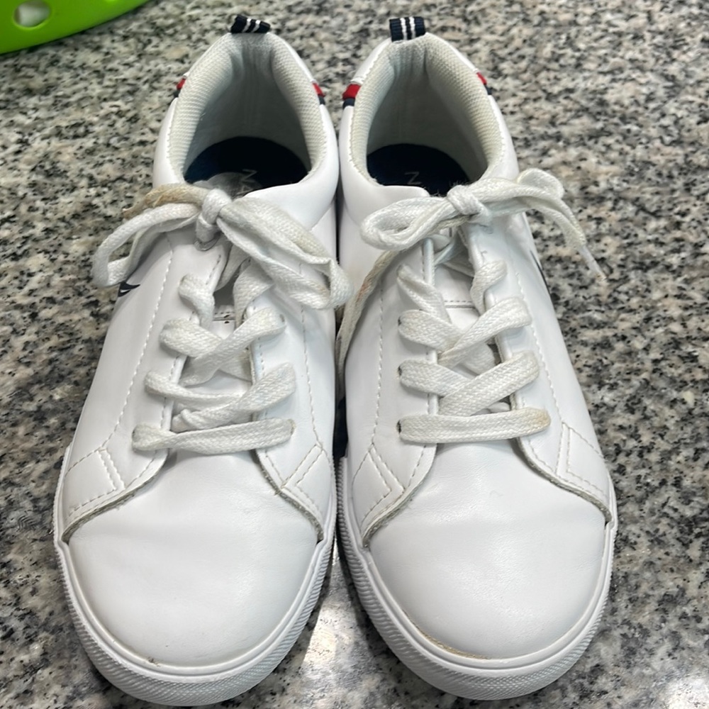 Nautica size 3 boy’s causal shoes.